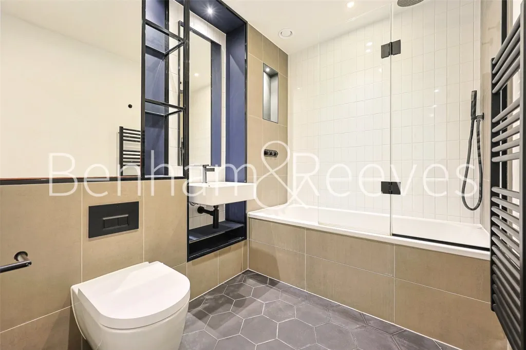 Caldon Boulevard, Wembley and Alperton, HA0, photo 9