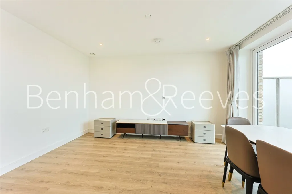 Caldon Boulevard, Wembley and Alperton, HA0, photo 6