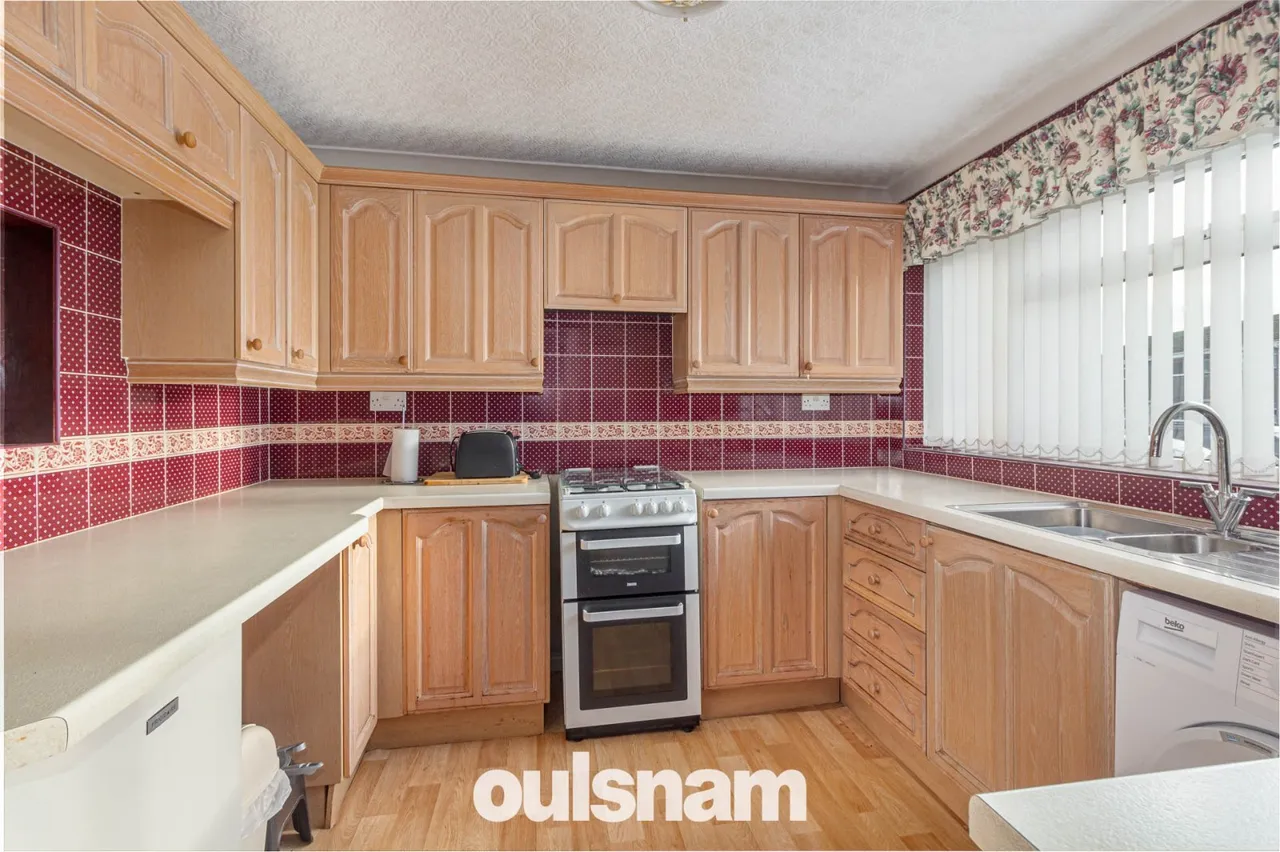 Winchester Gardens, Birmingham, West Midlands, B31 2QB, photo 3