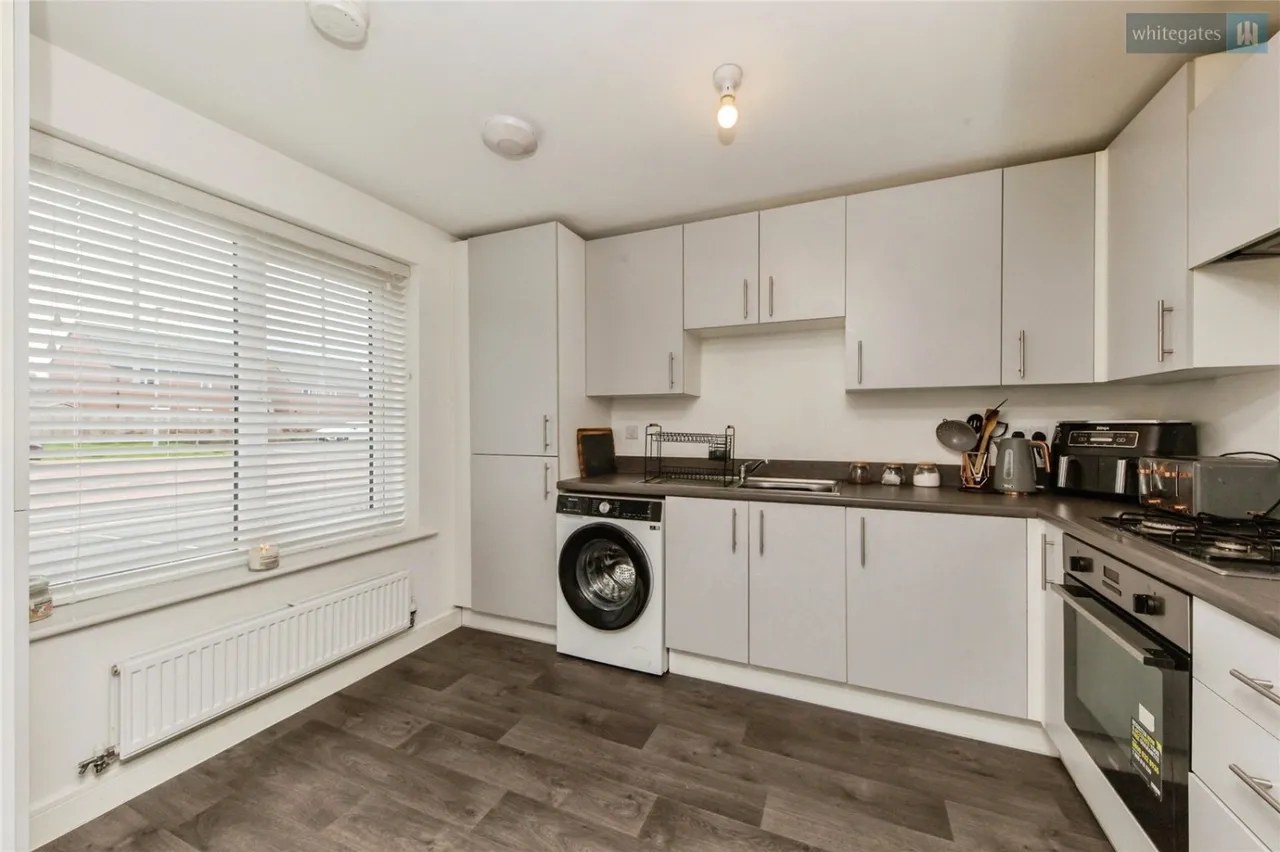 Thomas Aston Place, Henhull, CW5, photo 4