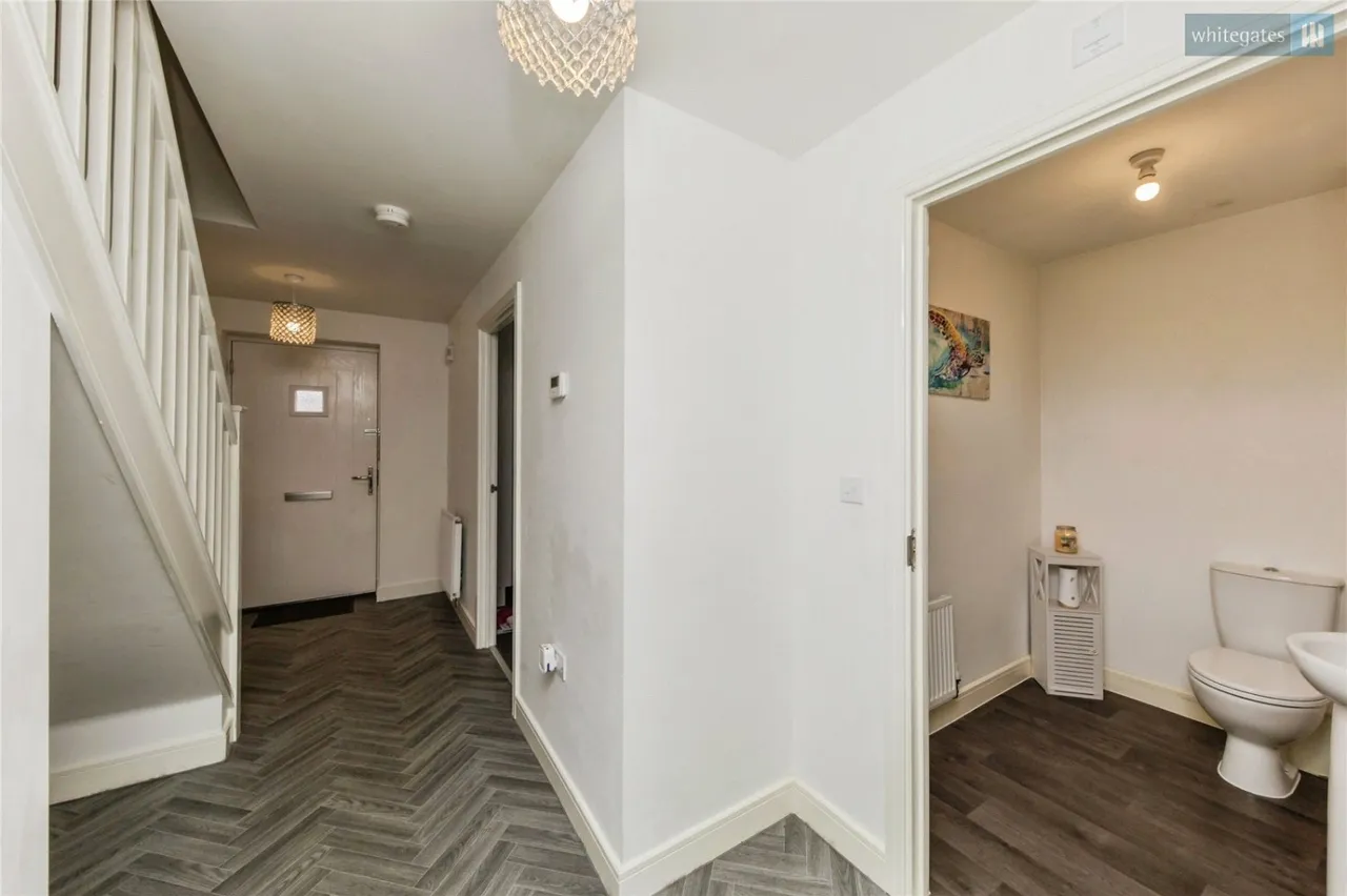 Thomas Aston Place, Henhull, CW5, photo 7