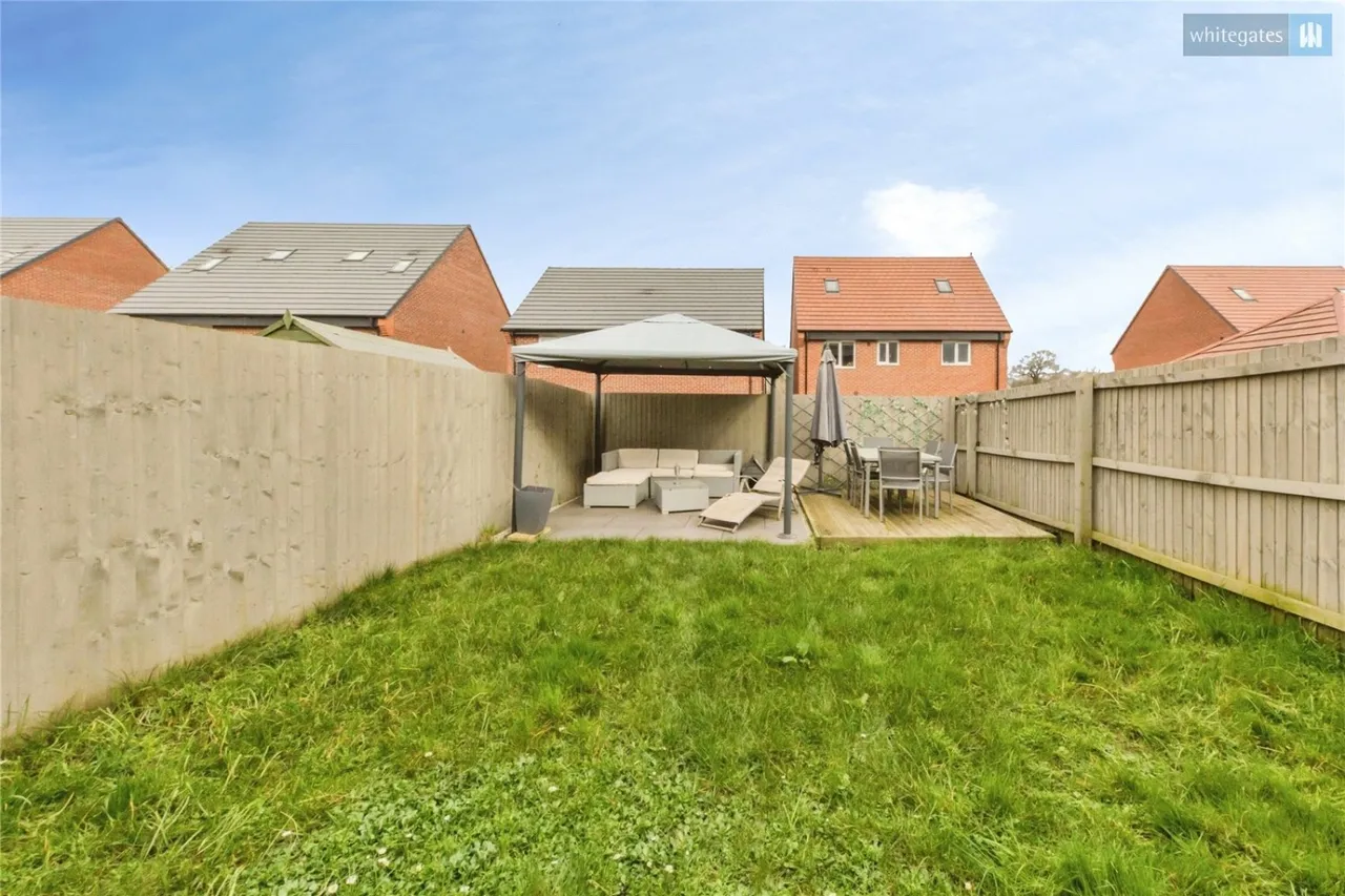 Thomas Aston Place, Henhull, CW5, photo 14