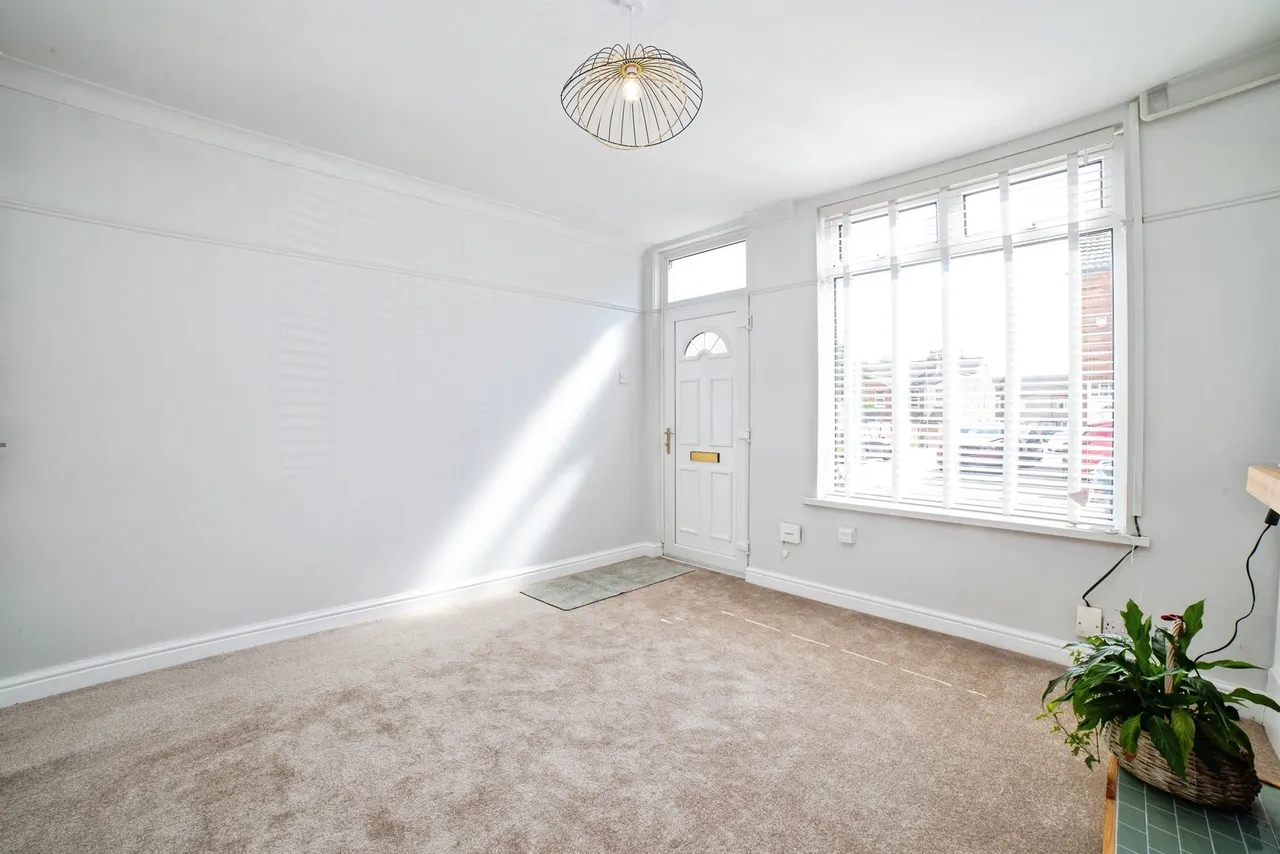 Albion Street, Mansfield, NG19, photo 2