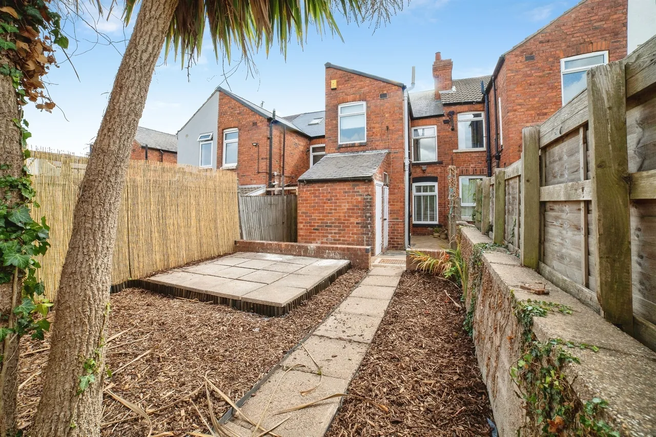 Albion Street, Mansfield, NG19, photo 17