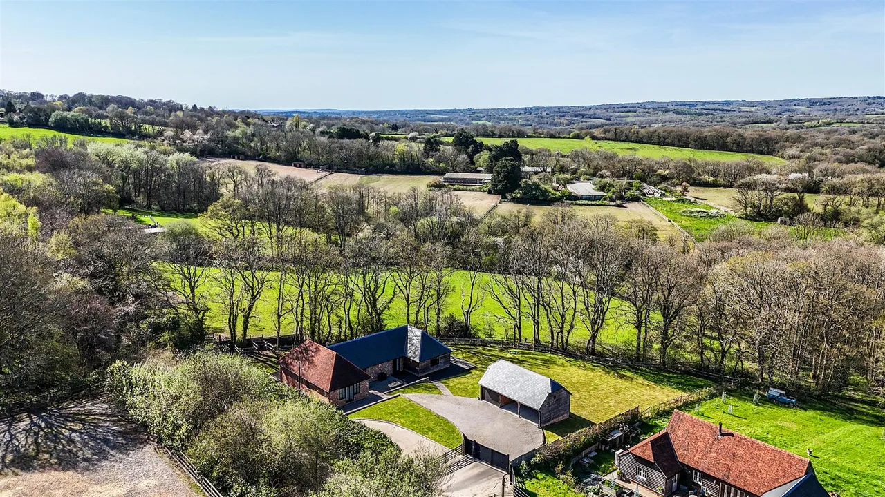 Brick Kiln Lane, Hadlow Down, Uckfield, TN22 4EJ, photo 49