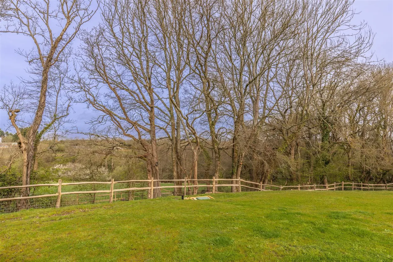 Brick Kiln Lane, Hadlow Down, Uckfield, TN22 4EJ, photo 27