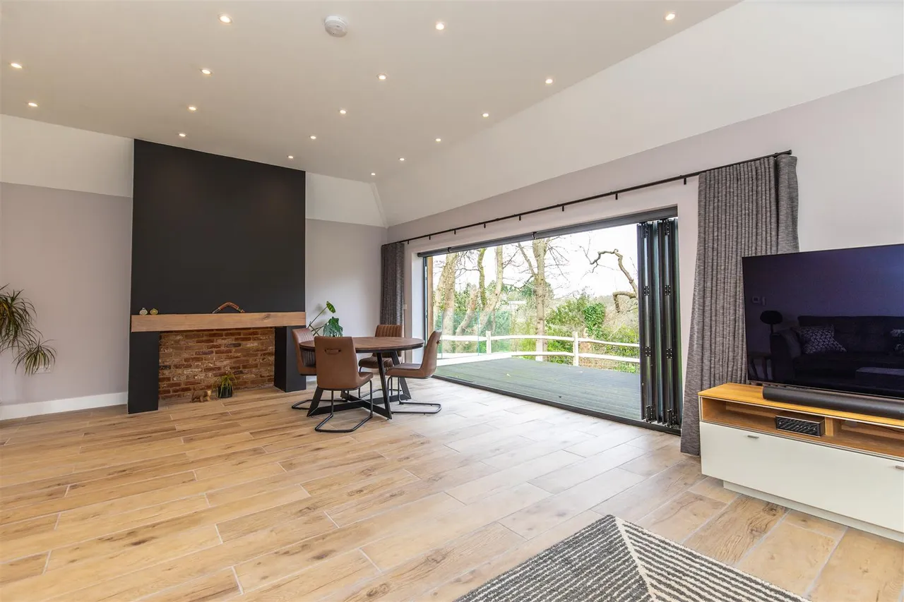 Brick Kiln Lane, Hadlow Down, Uckfield, TN22 4EJ, photo 31