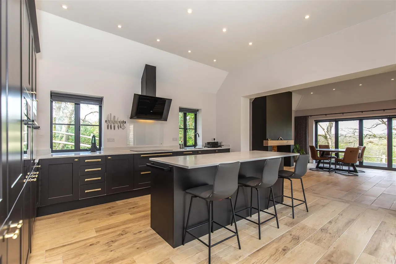 Brick Kiln Lane, Hadlow Down, Uckfield, TN22 4EJ, photo 6