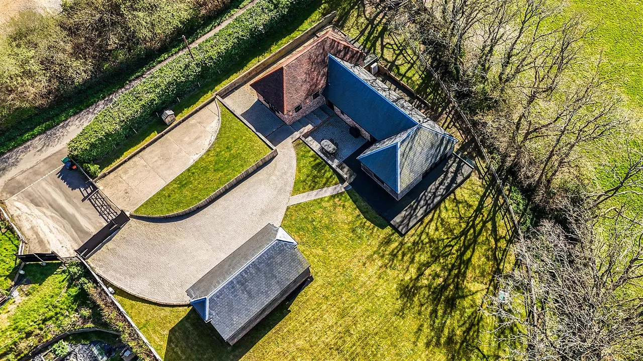 Brick Kiln Lane, Hadlow Down, Uckfield, TN22 4EJ, photo 51