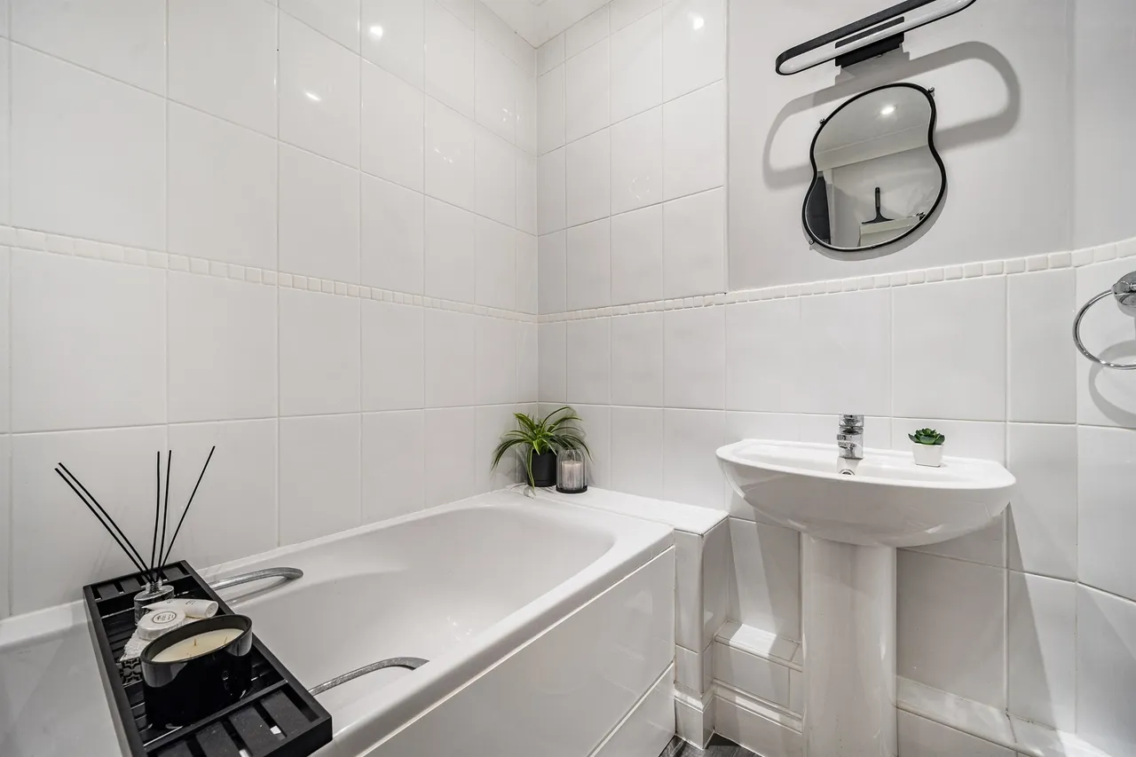 Bath Road, Maidenhead, SL6, photo 11