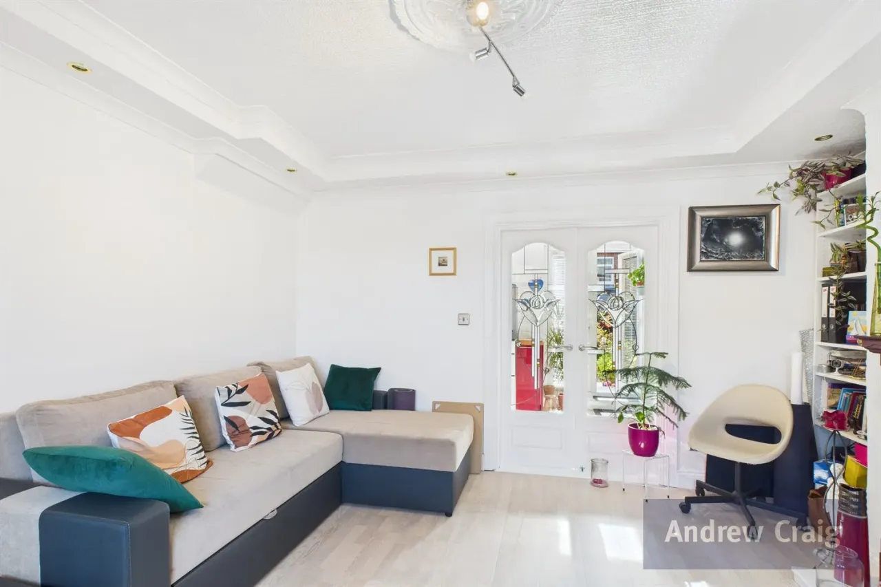 Cornwallis Square, South Shields, NE33, photo 6