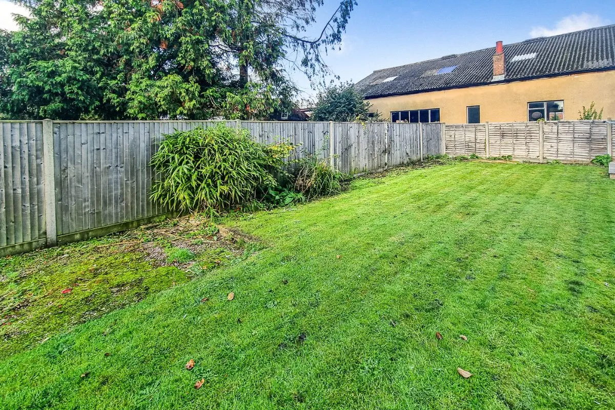 Ash Street, Ash, Guildford, Surrey, GU12 6LJ, photo 8