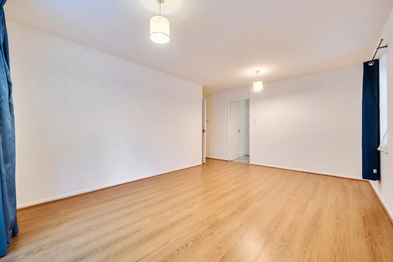 Jasmin Close, Northwood, HA6, photo 4