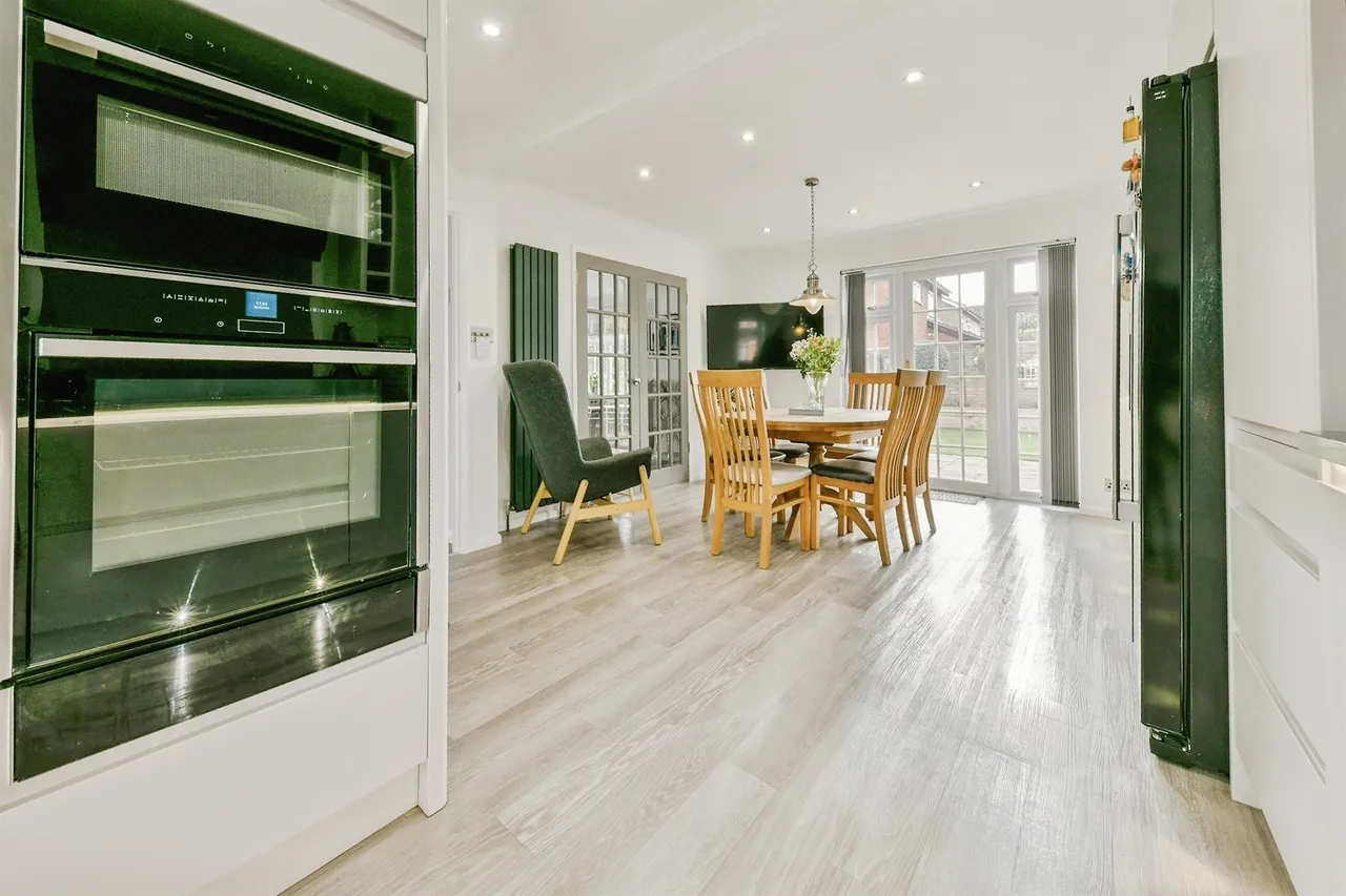 Peartree Close, Shefford, SG17, photo 6