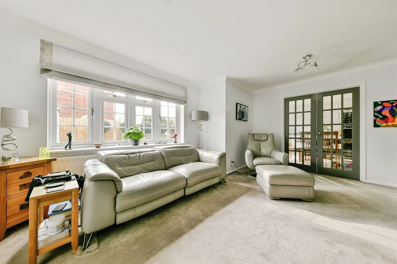 Peartree Close, Shefford, SG17, photo 9