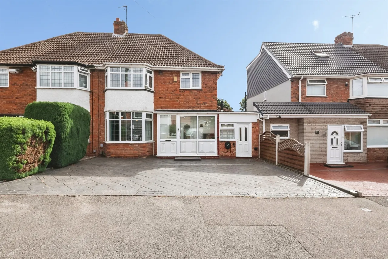 3 bed house for sale, Southfield Avenue, Castle Bromwich, B36