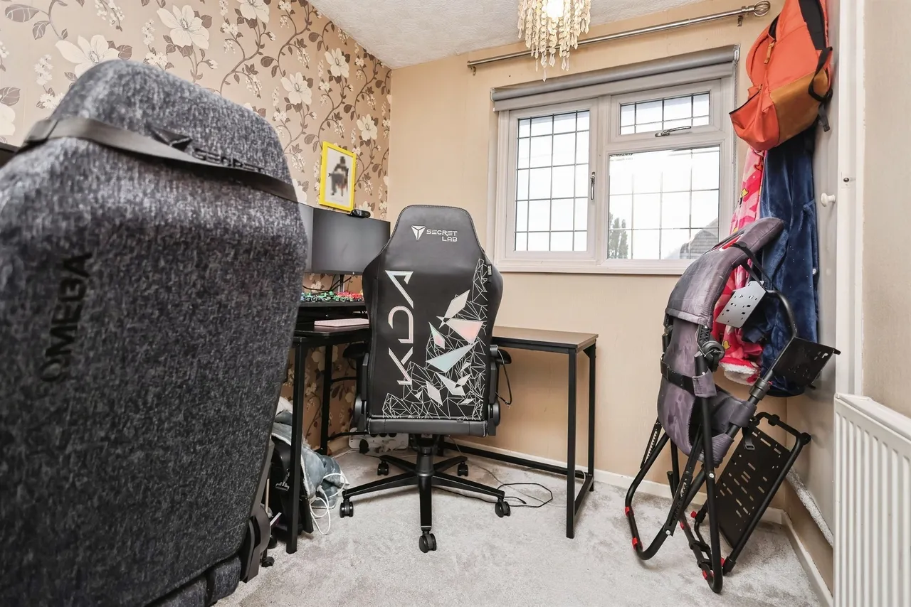 Southfield Avenue, Castle Bromwich, B36, photo 15