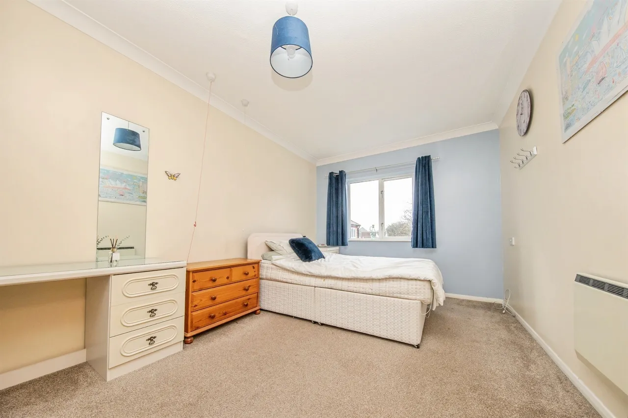 Exeter Drive, COLCHESTER, photo 4