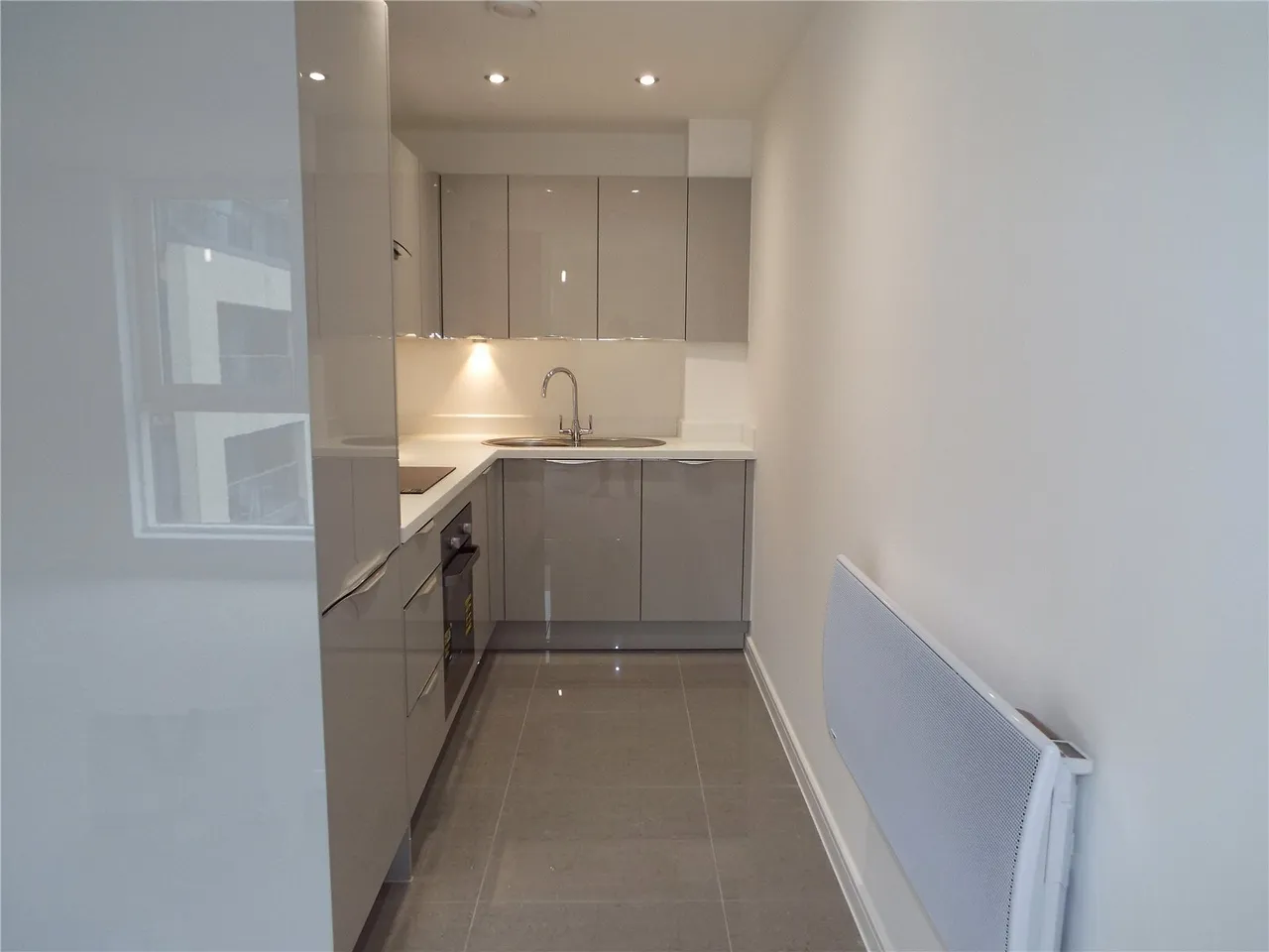 Davaar House, Ferry Court, Cardiff, CF11, photo 7