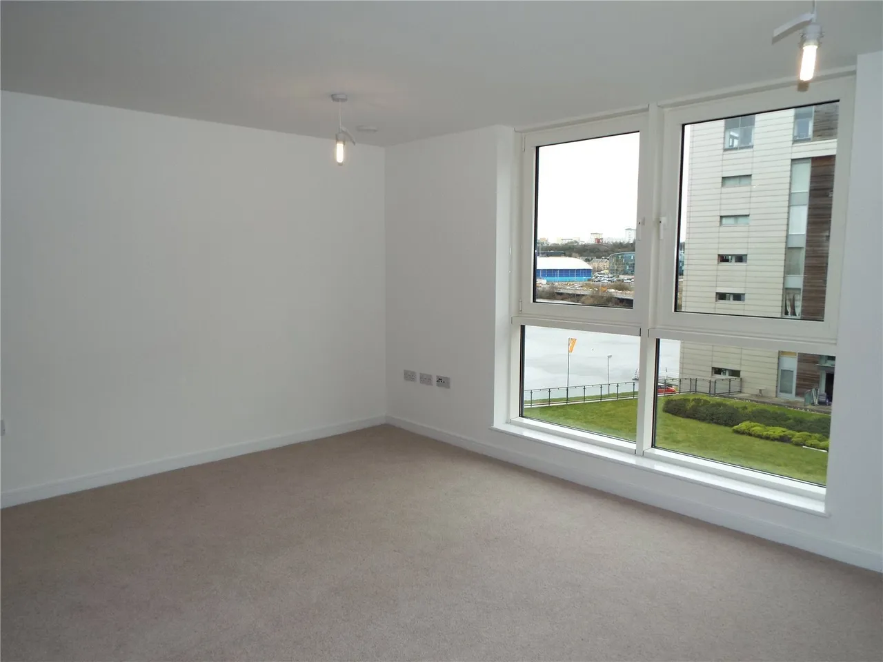 flat for sale — Davaar House, Ferry Court, Cardiff, CF11
