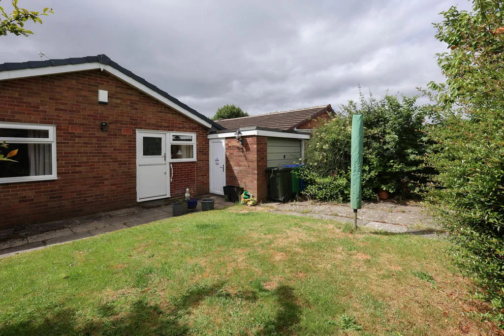 Starring Way, Littleborough OL15 8NX, photo 11