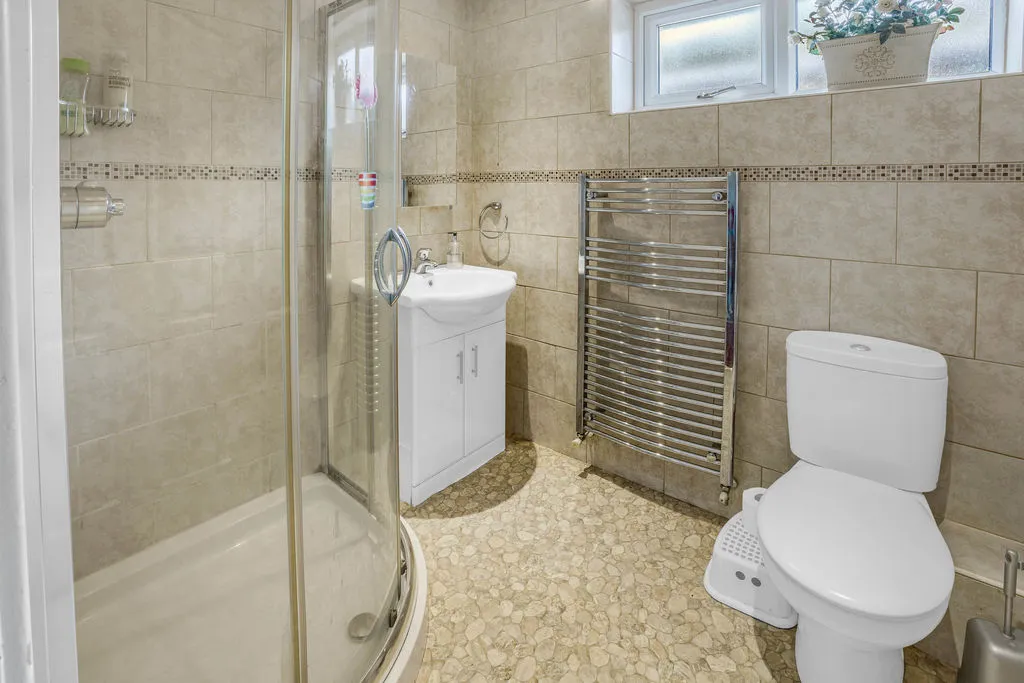 Starring Way, Littleborough OL15 8NX, photo 10