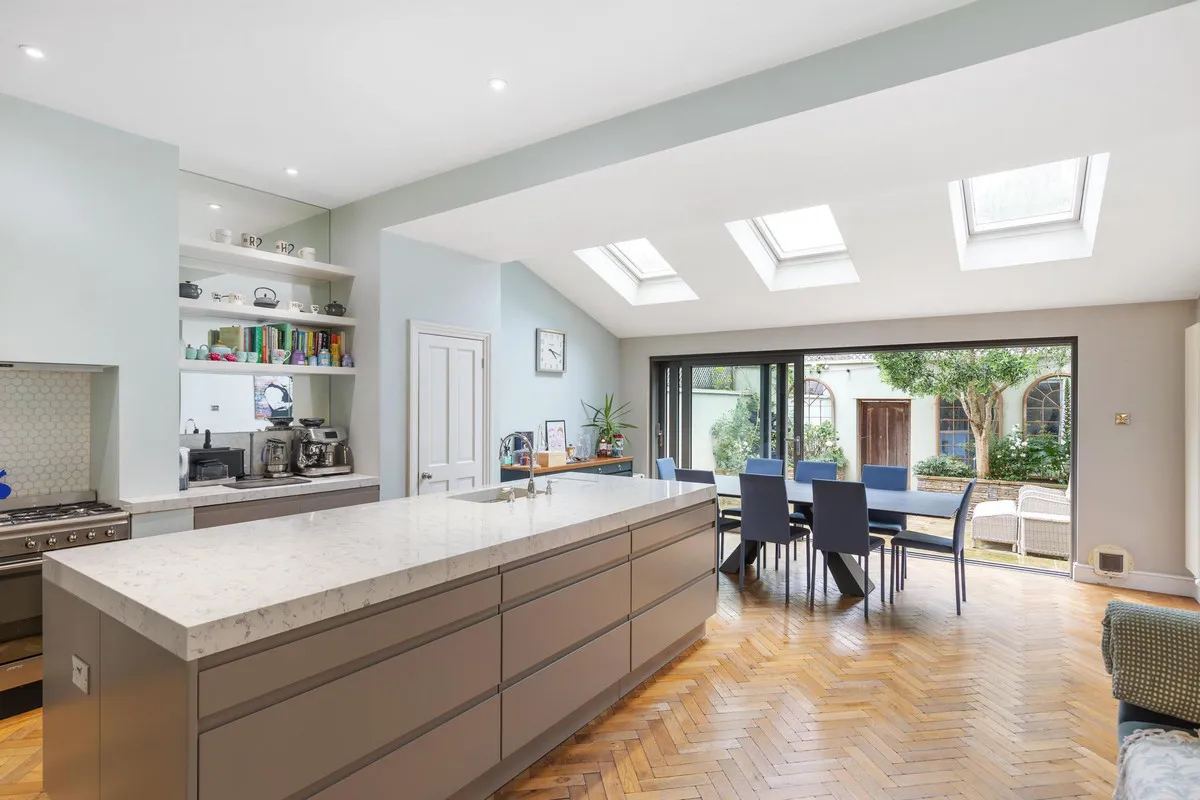 4 bed house for sale, Drayton Road, London, W13
