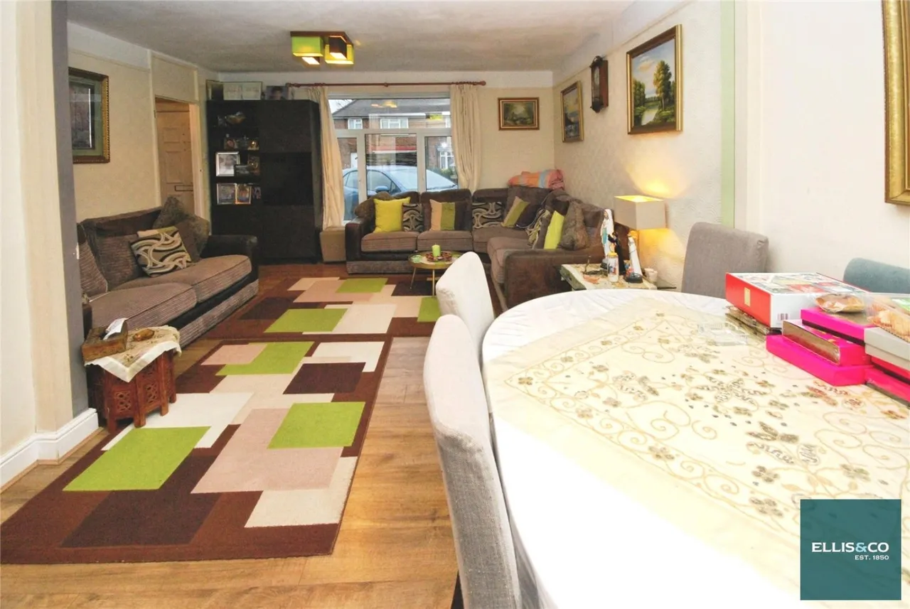 Prayle Grove, Cricklewood, NW2, photo 2