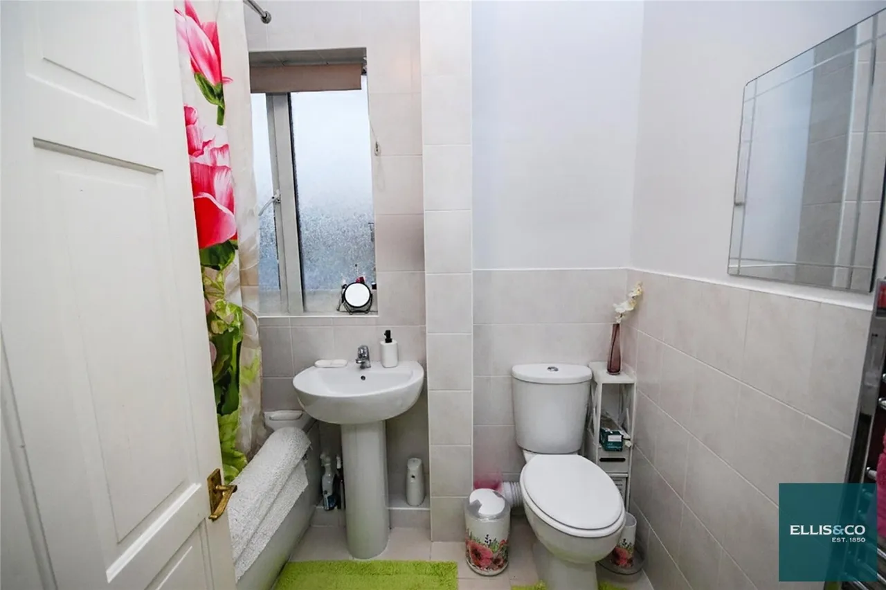 Prayle Grove, Cricklewood, NW2, photo 9