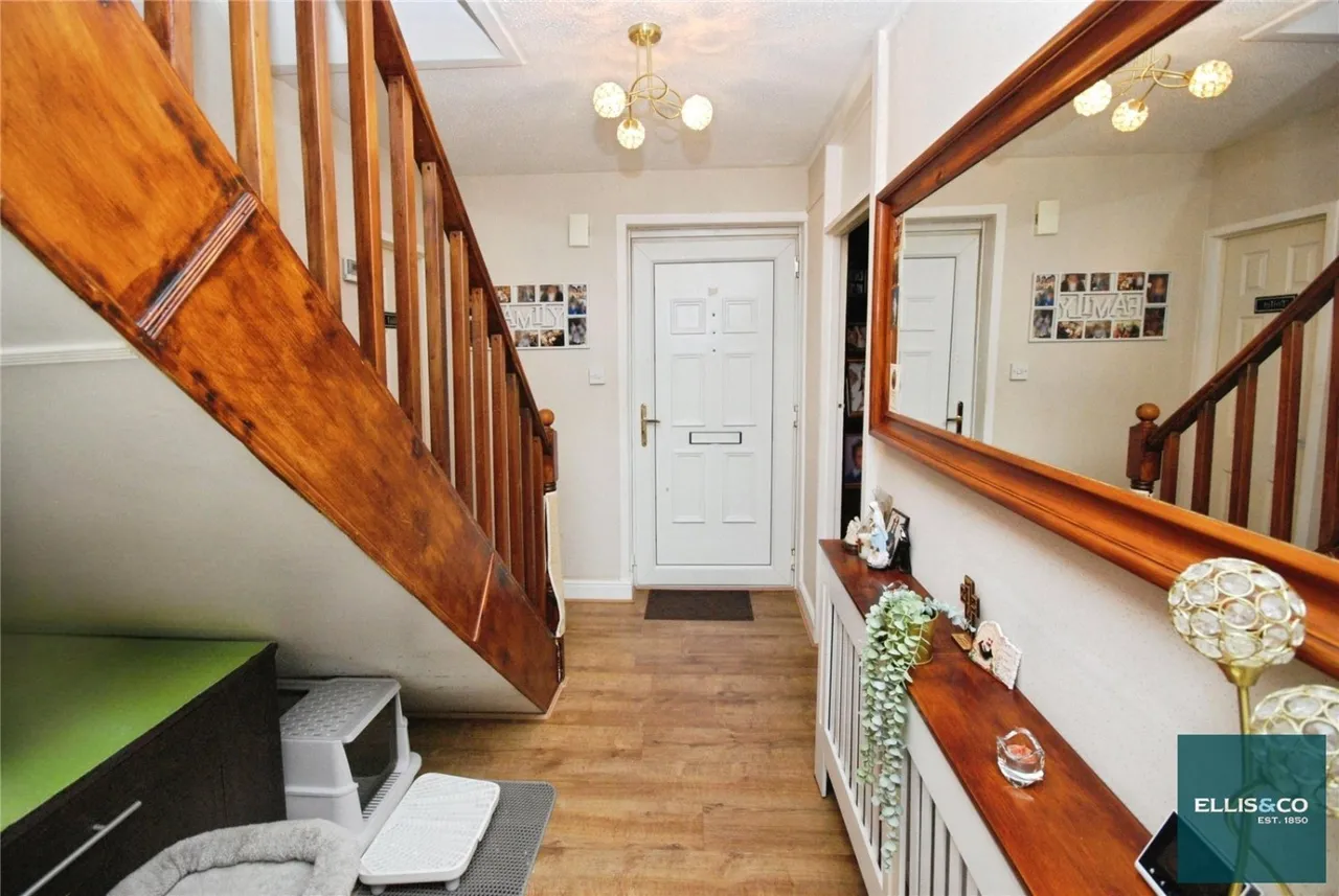 Prayle Grove, Cricklewood, NW2, photo 5