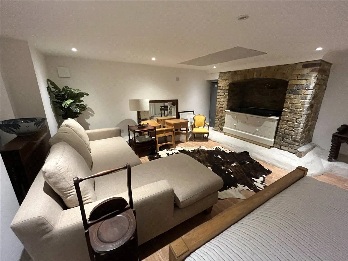 Nightingale Lane, London, SW12, photo 19