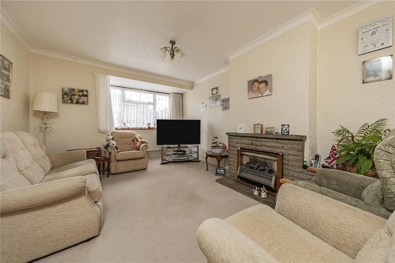 Maxwell Road, West Drayton, UB7, photo 2