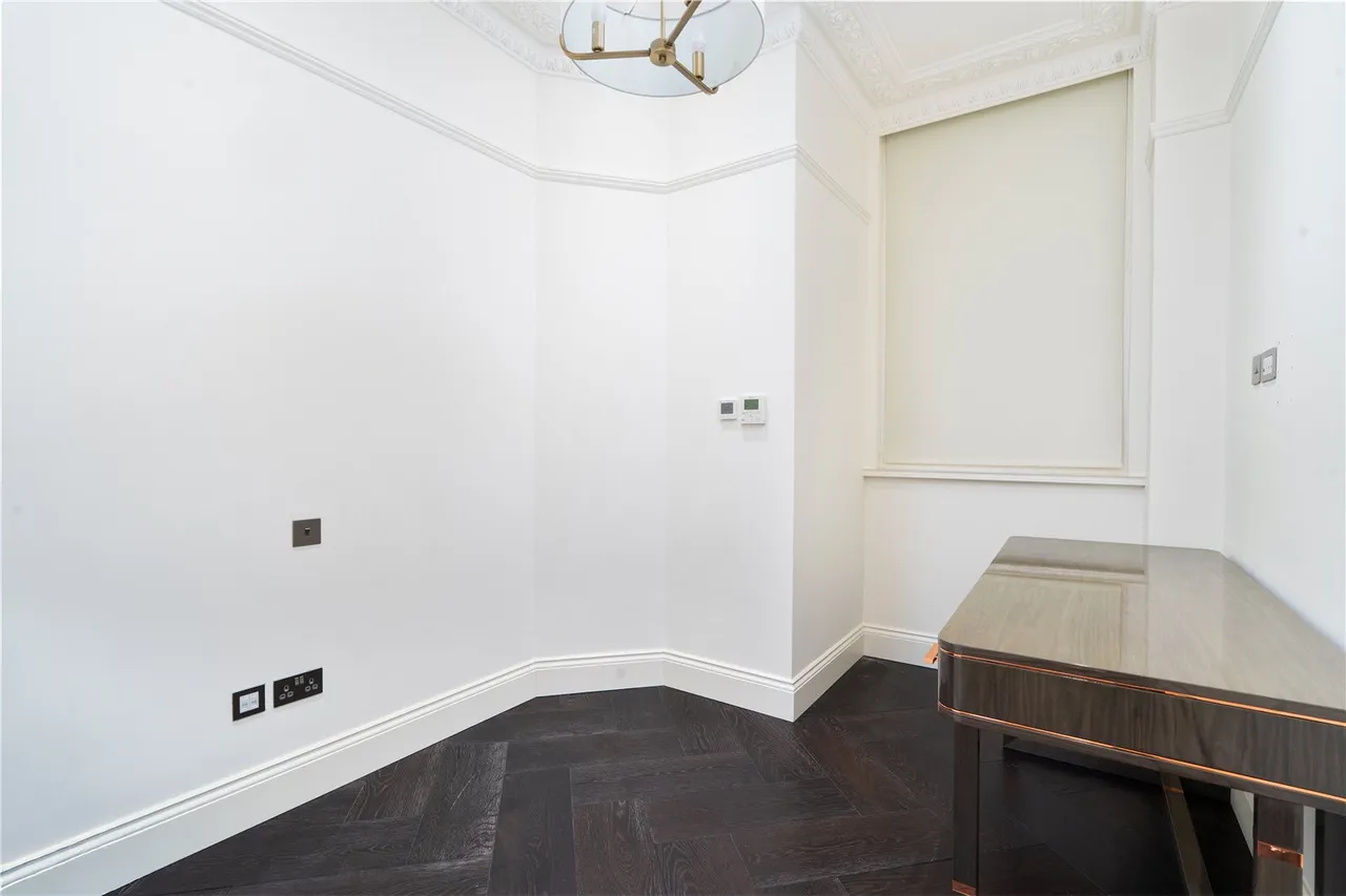 North Gate, Prince Albert Road, St John's Wood, London, NW8 7EJ, photo 12