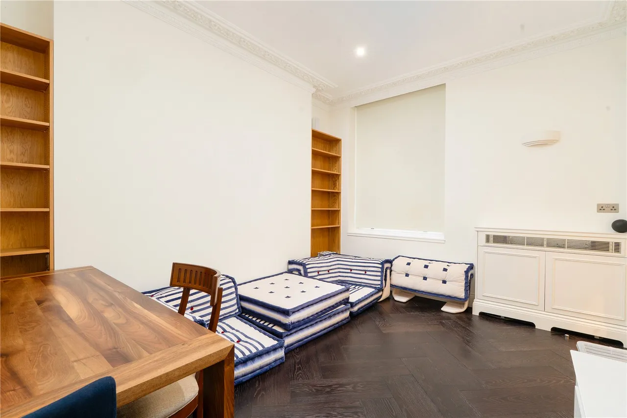 North Gate, Prince Albert Road, St John's Wood, London, NW8 7EJ, photo 6
