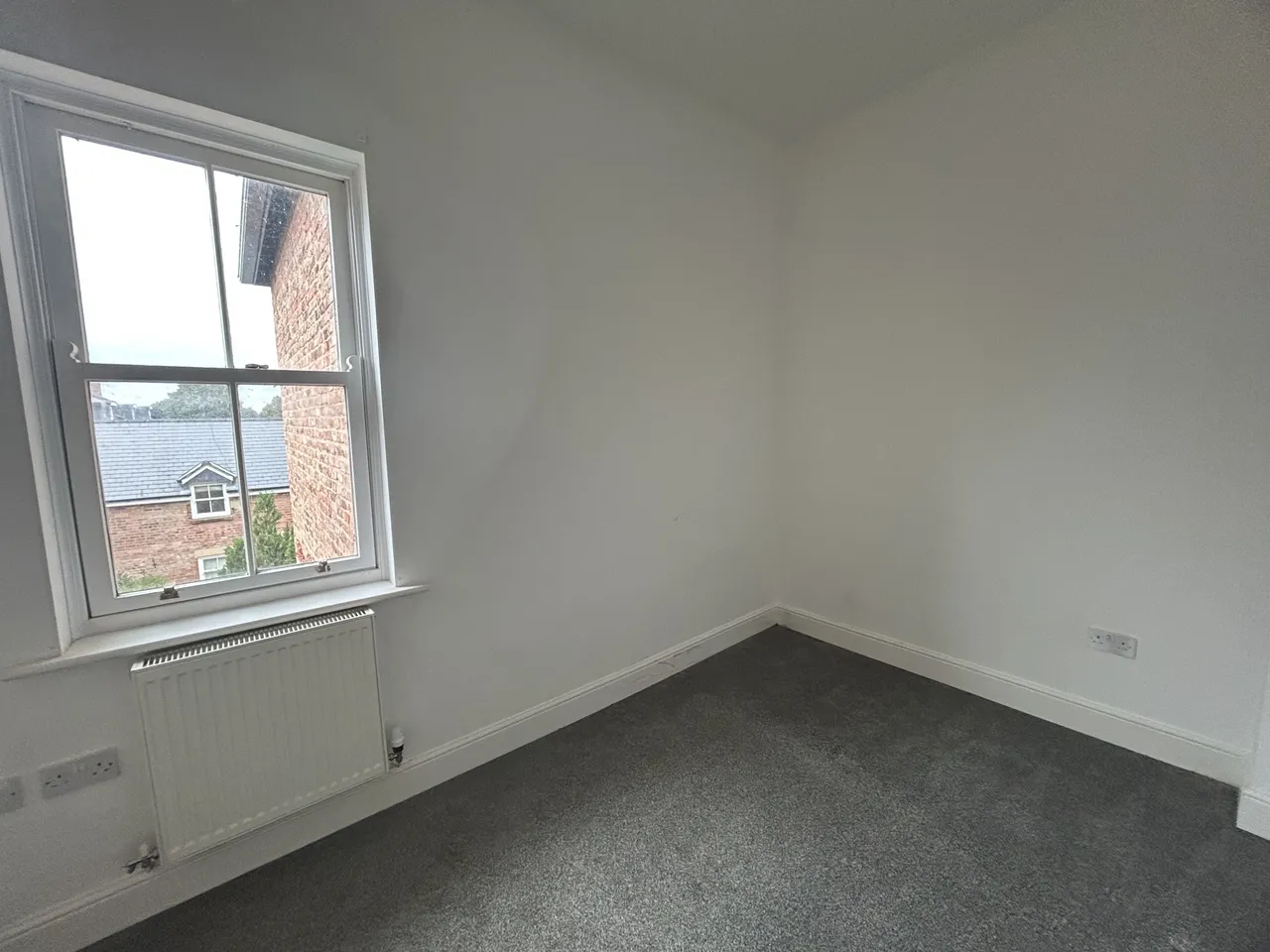 Strathalyn, LL12, photo 5