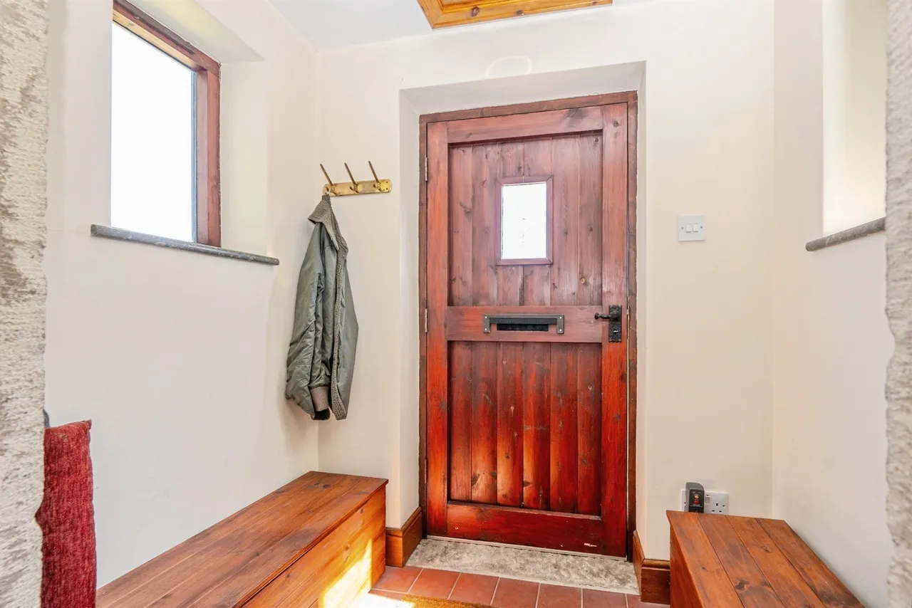 Creamery Lane, Parwich, DE6, photo 5