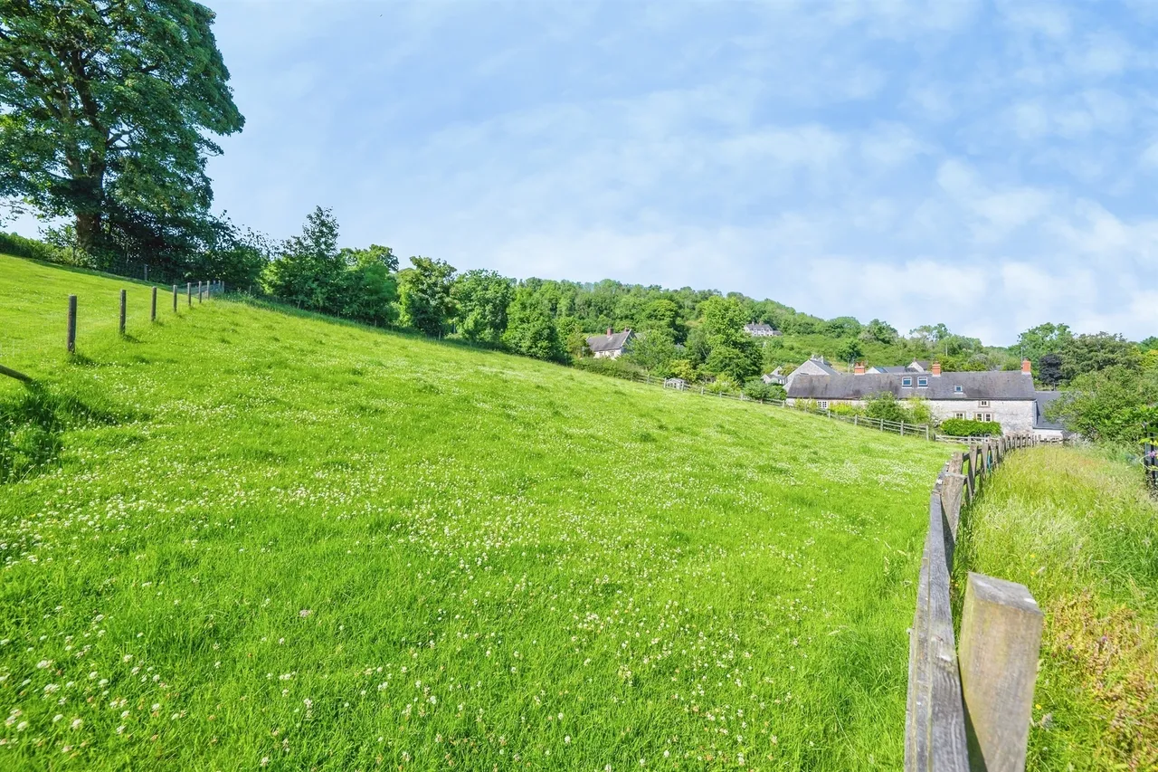 Creamery Lane, Parwich, DE6, photo 3