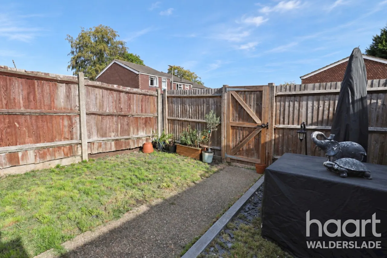 Slade Close, Chatham, ME5, photo 4