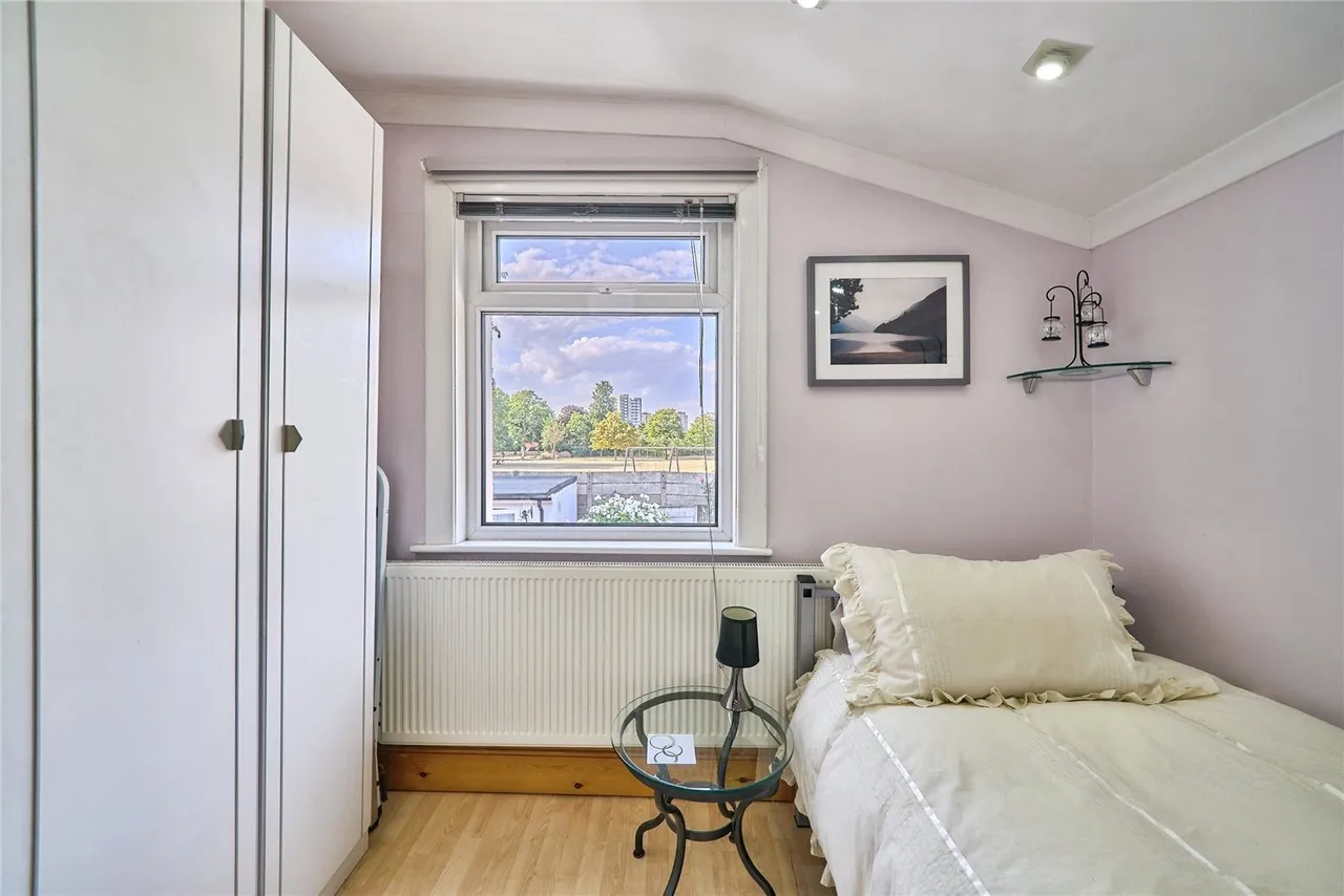 Dongola Road, London, E13, photo 14
