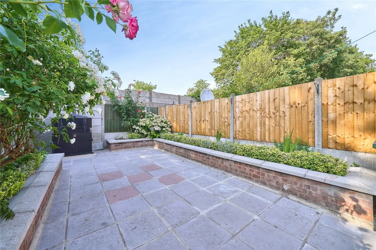 Dongola Road, London, E13, photo 7