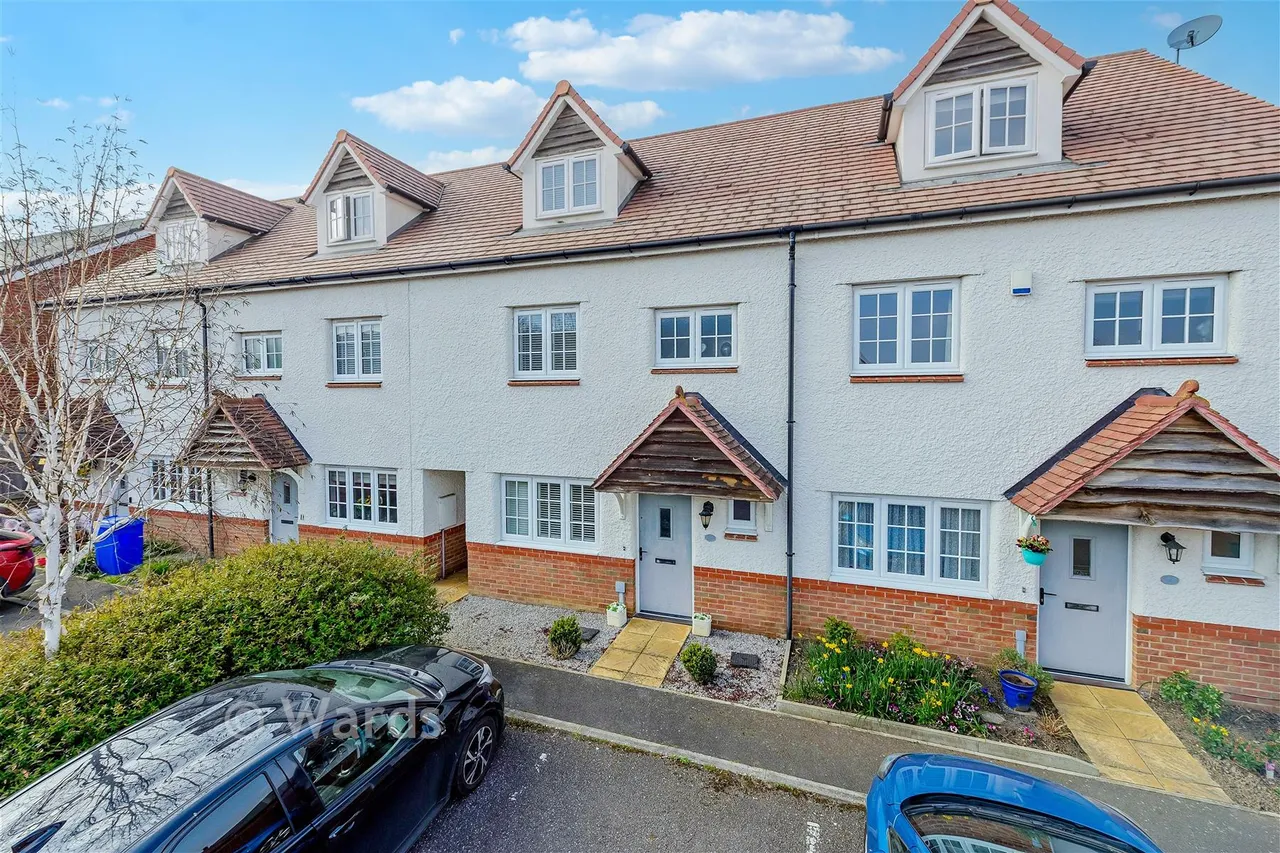 4 bed house for sale, Bond Road, Sittingbourne, ME10