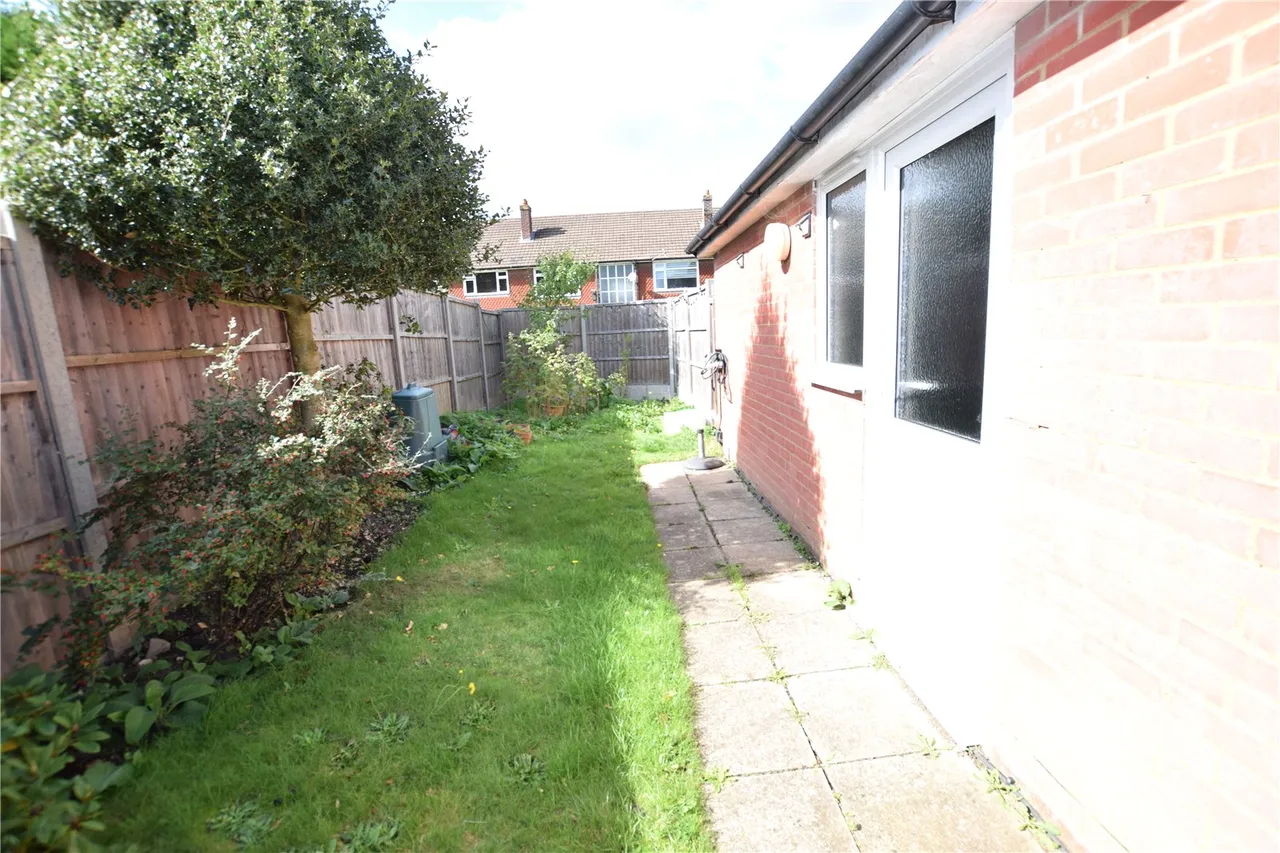 Elmsleigh Road, Farnborough, Hampshire, GU14 0ET, photo 18