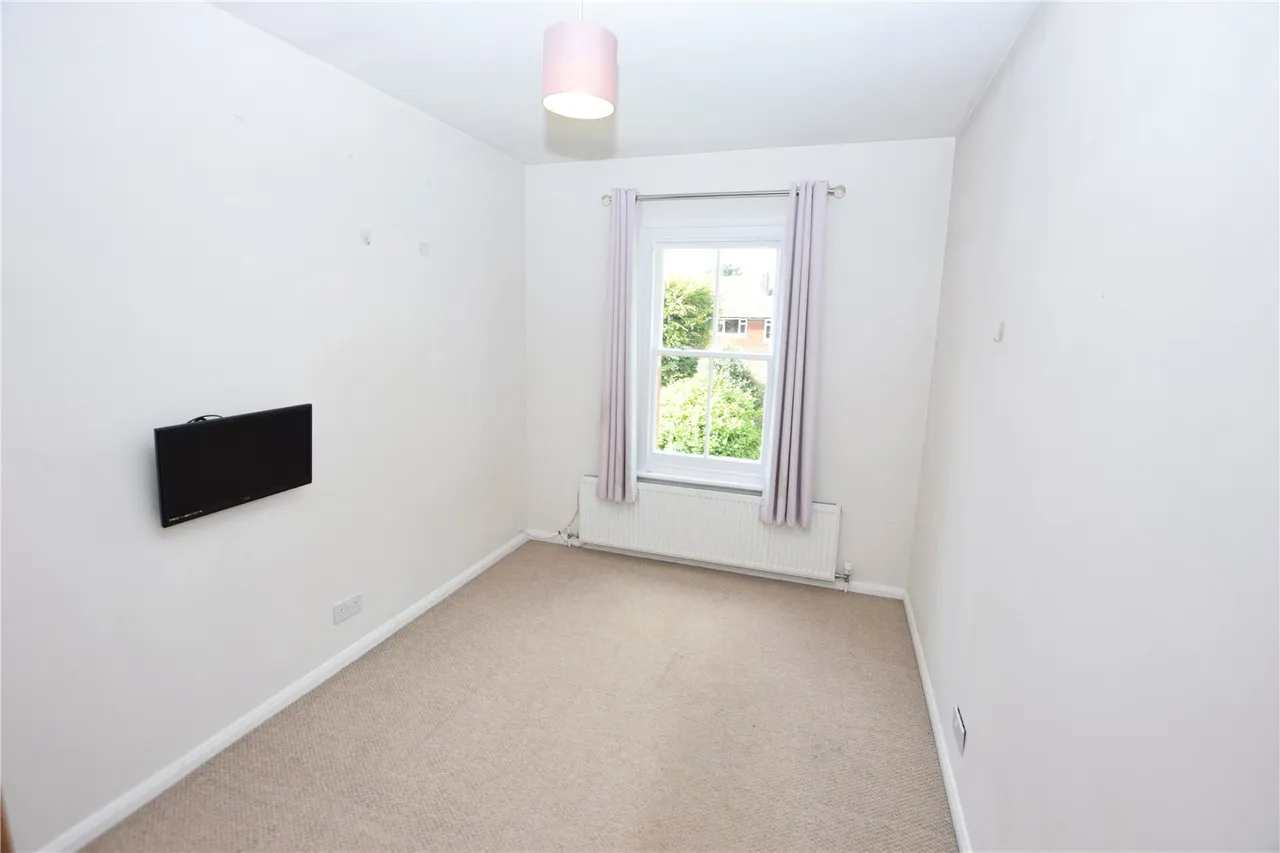 Elmsleigh Road, Farnborough, Hampshire, GU14 0ET, photo 13