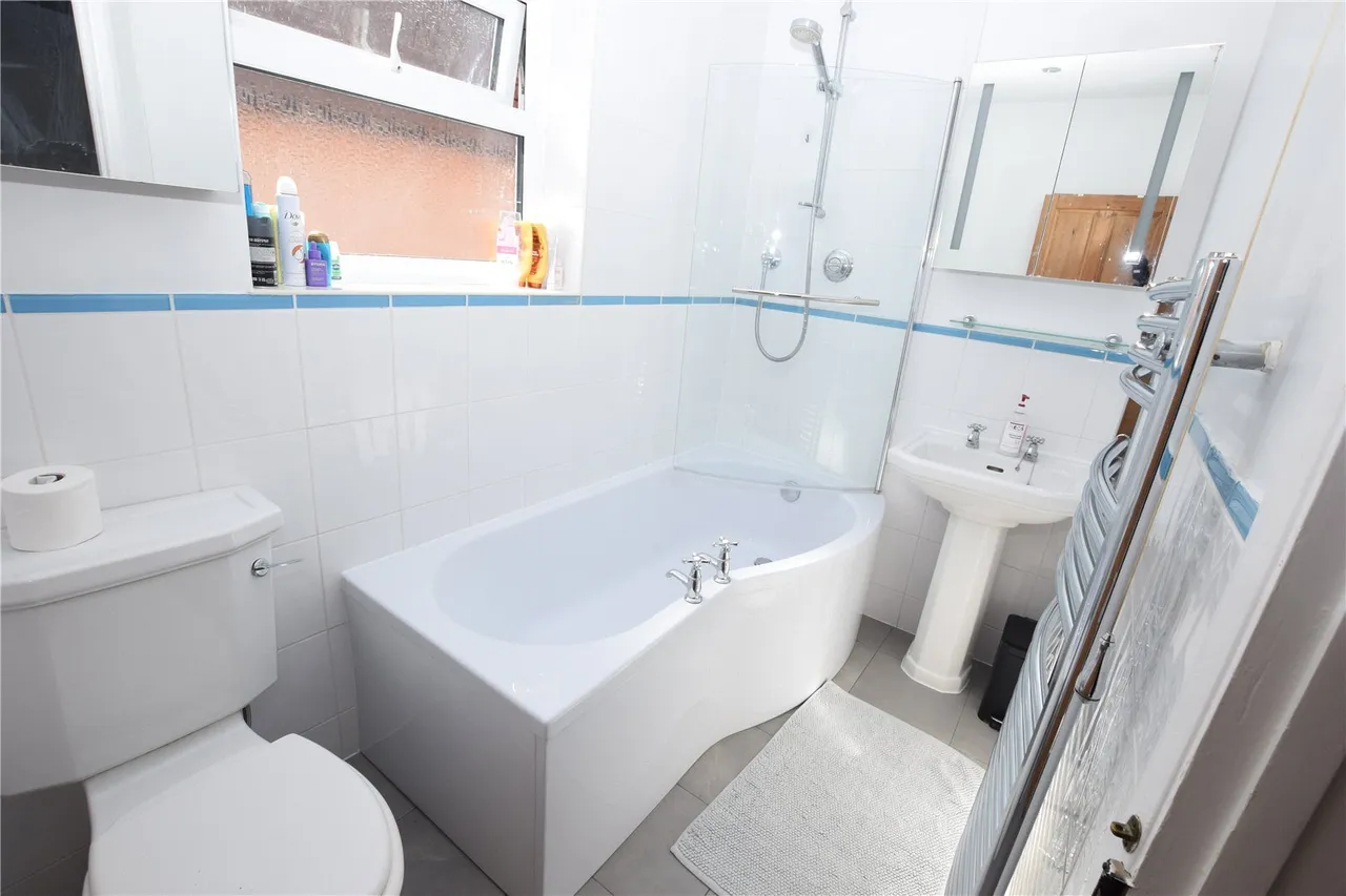 Elmsleigh Road, Farnborough, Hampshire, GU14 0ET, photo 9