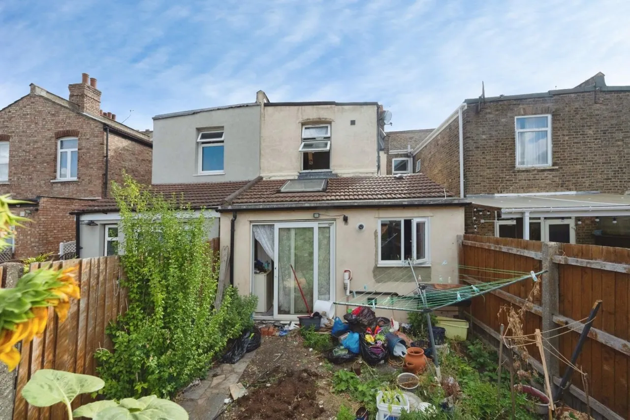 Aberdeen Road, Wealdstone, HA3 7NF, photo 9