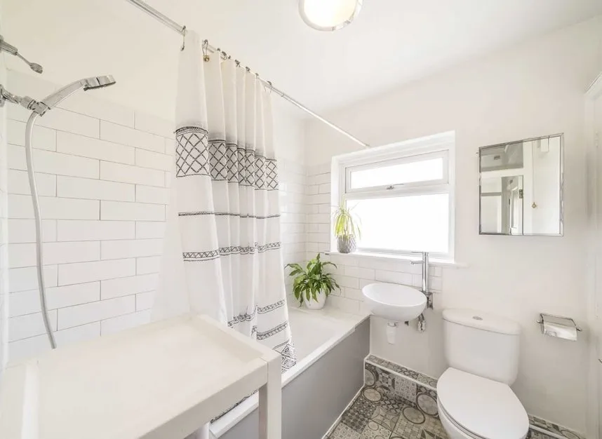 Norbury Cross, Streatham, SW16, photo 6