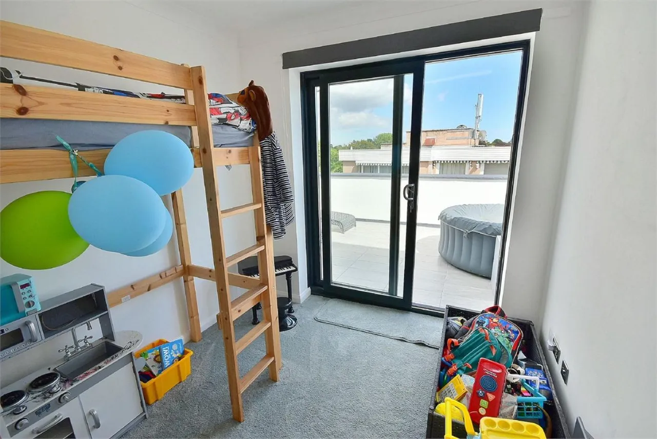 St Valerie Road, BH2, photo 18