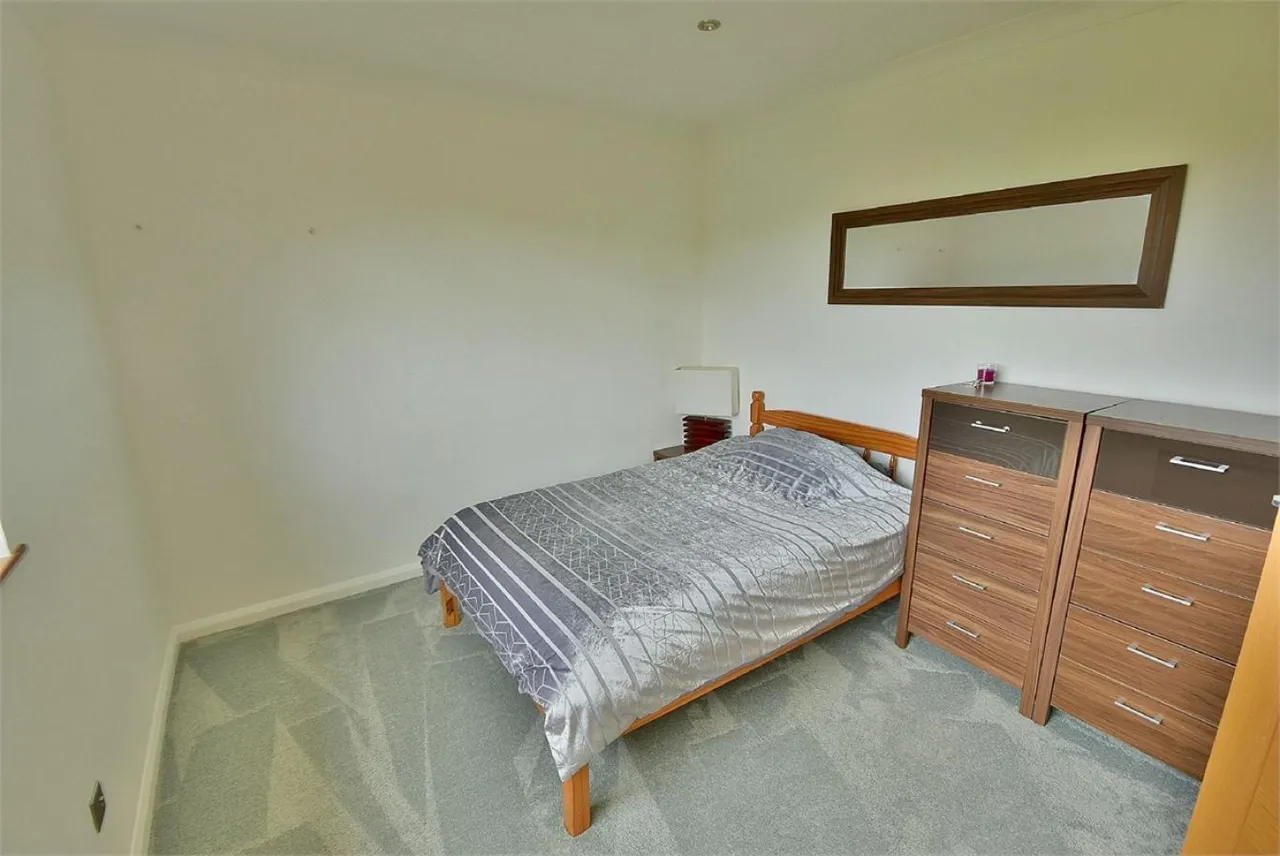 St Valerie Road, BH2, photo 16