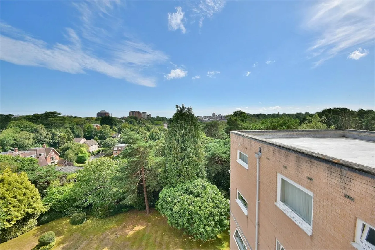 St Valerie Road, BH2, photo 15