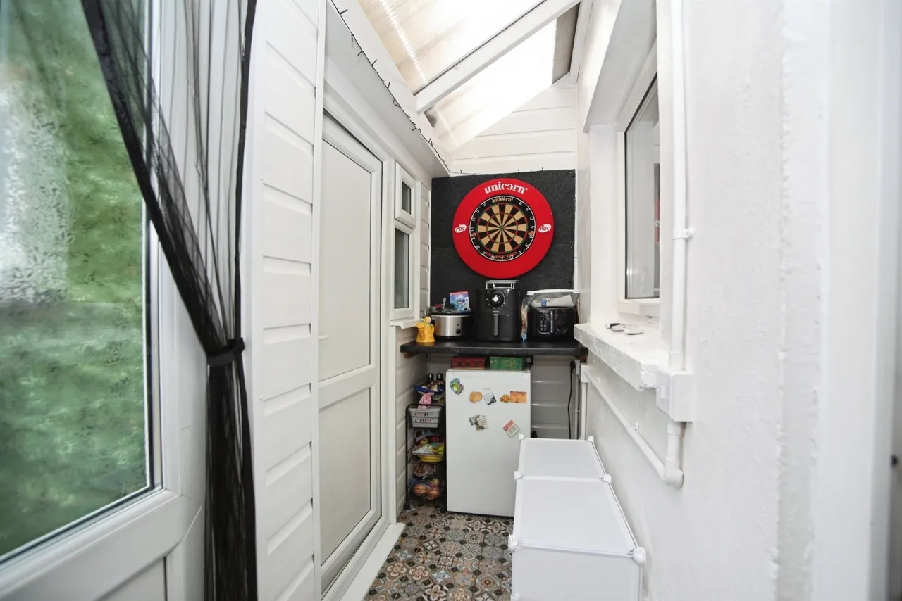 Heol-Yr-Onen Caerphilly, CF83, photo 8
